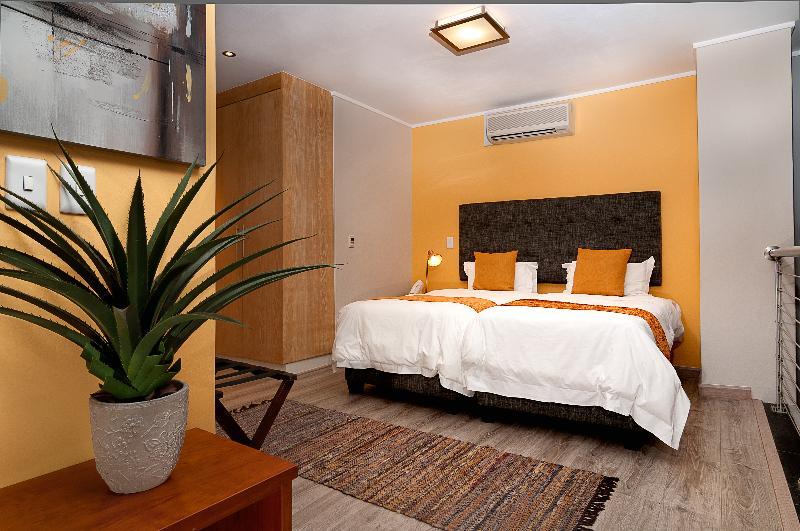 Aparthotel The Rockwell Luxury 4*